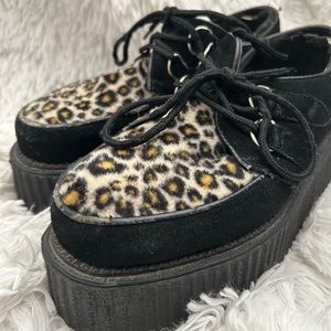Cheetah print demonia creepers